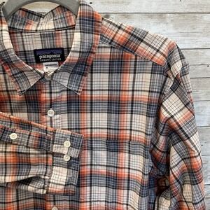 Patagonia Mens M Shirt‎ Orange Plaid Button Up Long Sleeve Organic Cotton Blend